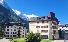 Cham'Heart, 4-Star Apartments In Chamonix Centre With Free Private Parking